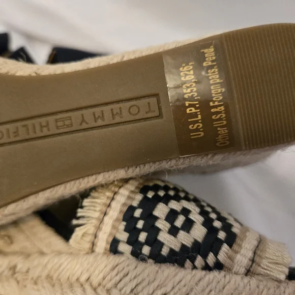 Tommy Hilfiger Yemina Espadrille Wedge Sandals | NWOT | Size 6 - Picture 5 of 8